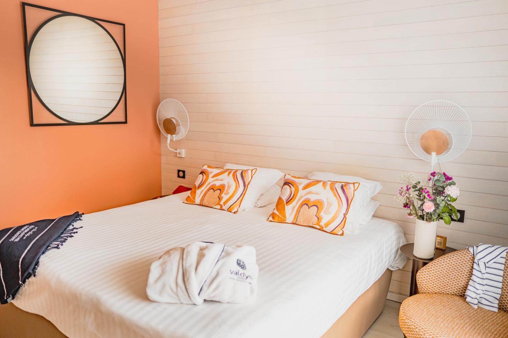 Hotel Valdys Thalasso & Spa - Beau Rivage Roscoff Exteriör bild