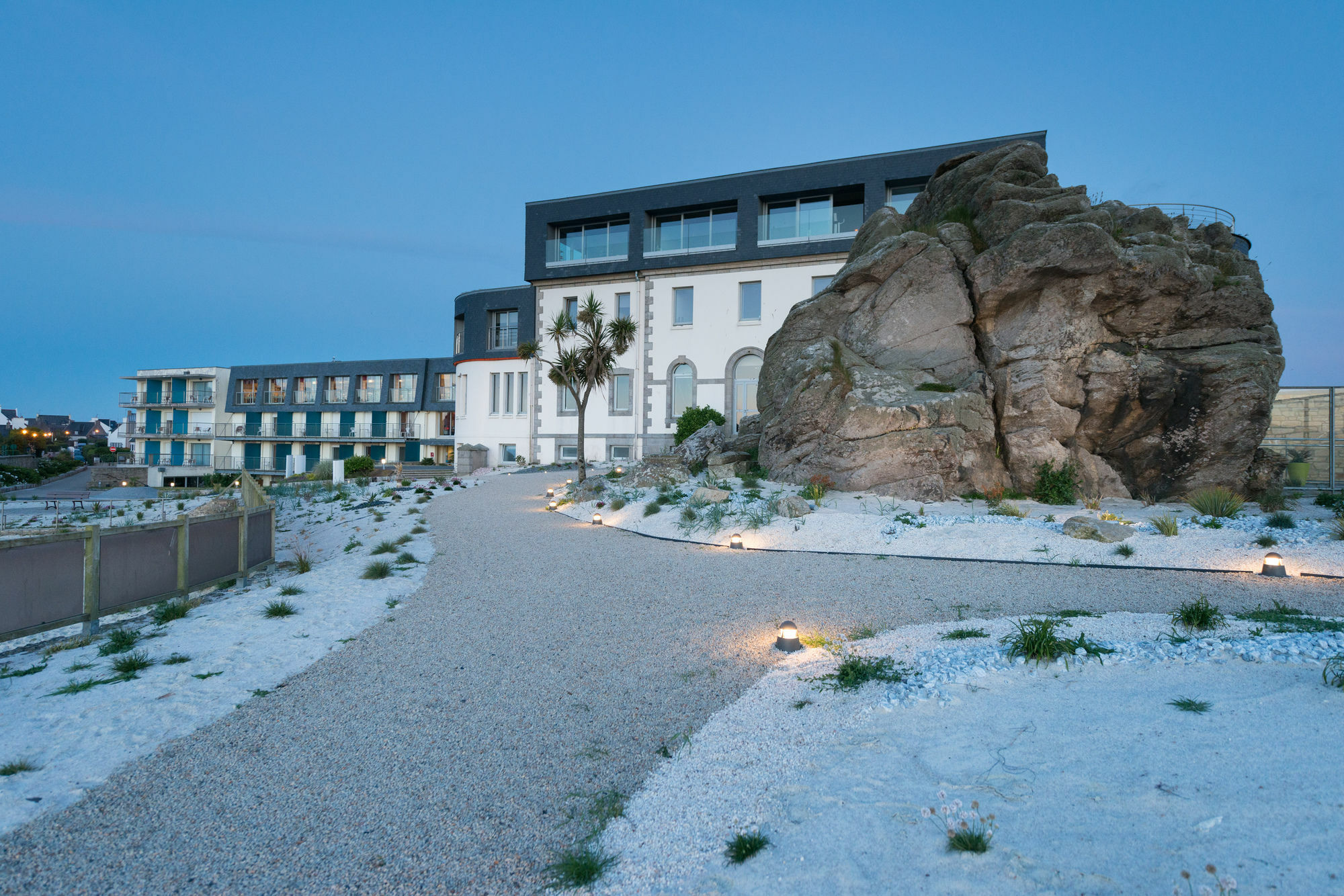 Hotel Valdys Thalasso & Spa - Beau Rivage Roscoff Exteriör bild